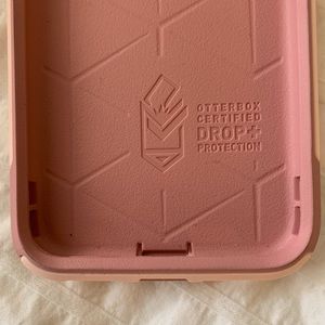 OtterBox Accessories - Pink iPhone XS otter box case OtterBox Accessories - Pink iPhone XS otter box case